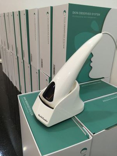 Skin Analysis Machine With Skin Analysis App Automatic Analysis